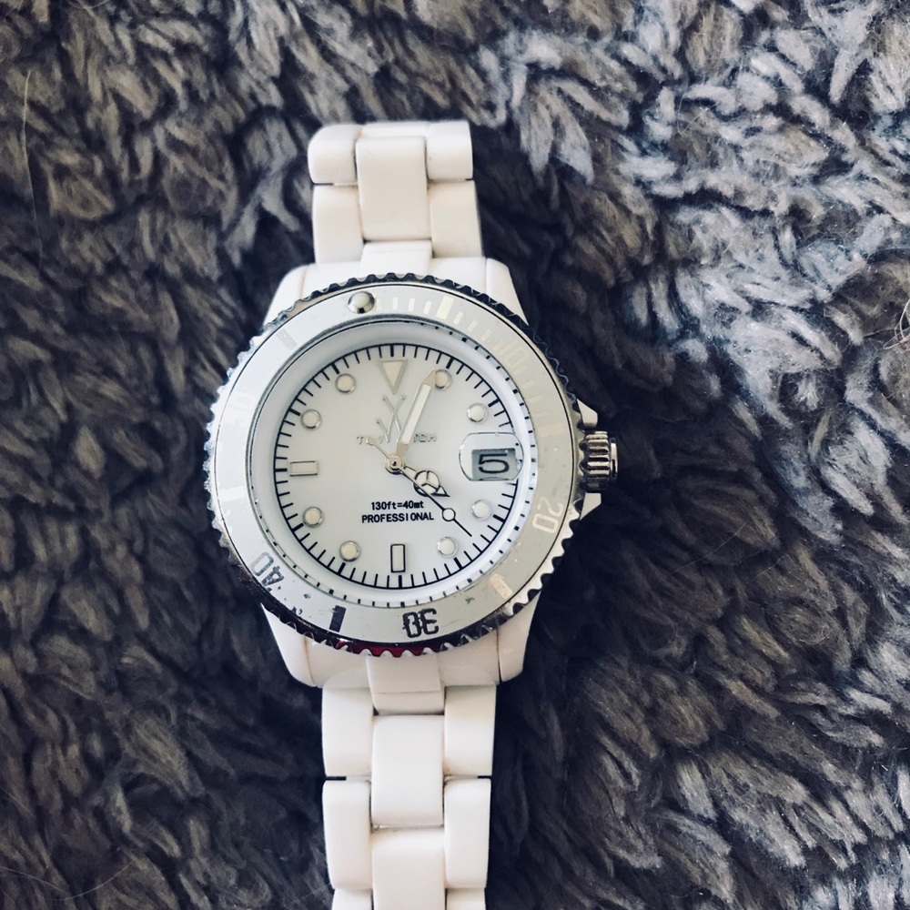 Toy watch